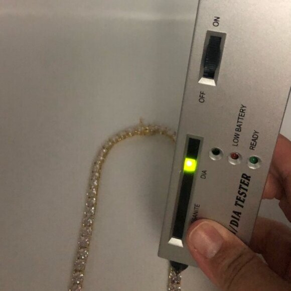 18k 72ct Tennis Necklace - Picture 11 of 12